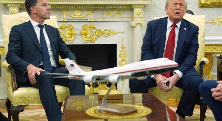 El presidente Trump se encuentra con el Secretario General de la OTAN, Mark Rutte, en la Oficina Oval de la Casa Blanca el lunes.